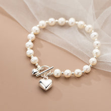 Load image into Gallery viewer, Silver Love Pearl Light Bead Bracelet Heart-shaped
