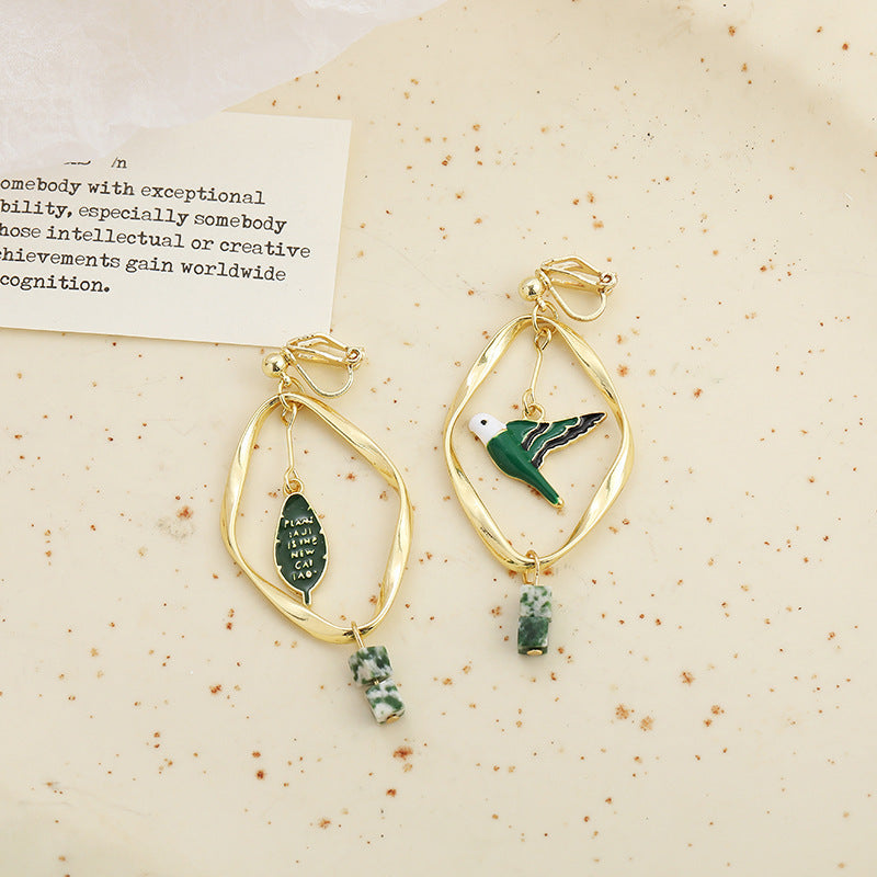 Retro Mori Style Green Bird Earrings Geometric Leaf Ear Clip